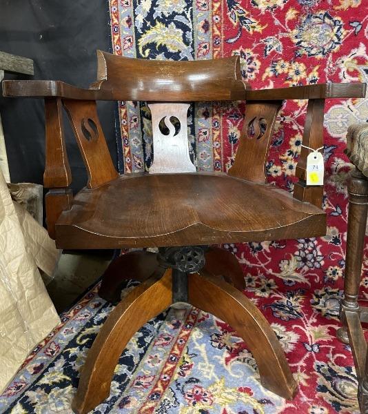 EJ Ainger Auctioneers and Valuers Item Detail